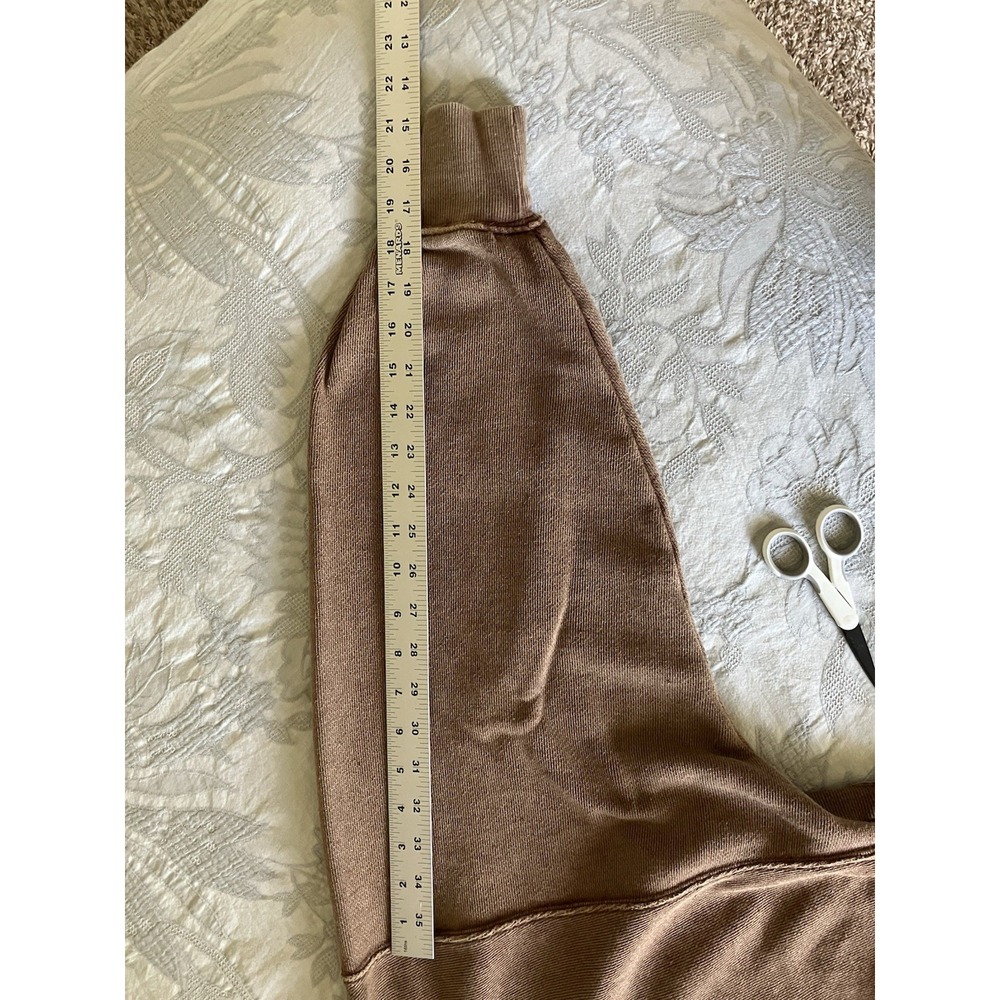 Free People Oversized Sweatshirt In Brown Women's Sz Large - Picture 7 of 7